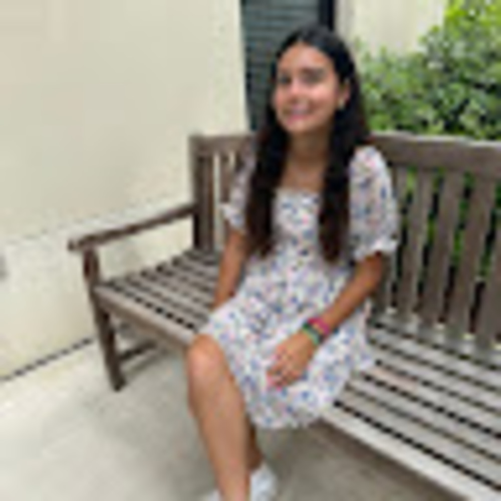 Meet your Posher, Marcela